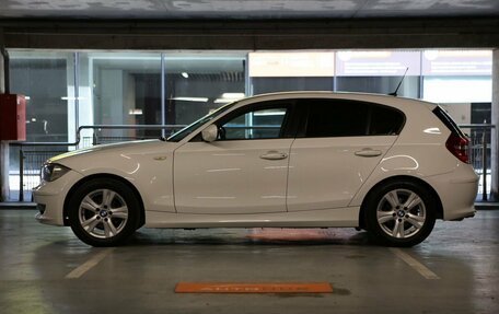 BMW 1 серия, 2011 год, 1 030 000 рублей, 4 фотография