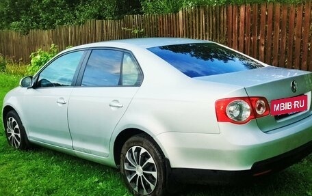 Volkswagen Jetta VI, 2007 год, 730 000 рублей, 2 фотография