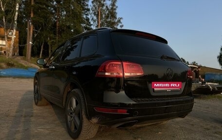 Volkswagen Touareg III, 2011 год, 1 750 000 рублей, 4 фотография