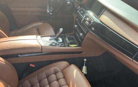 BMW 7 серия, 2012 год, 1 800 000 рублей, 6 фотография