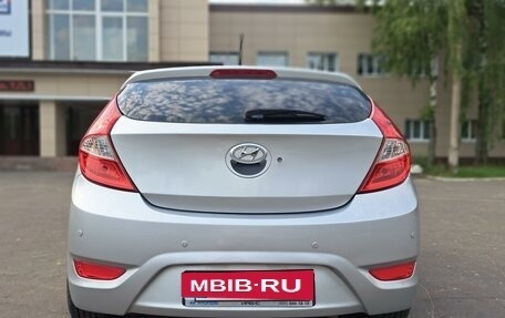 Hyundai Solaris II рестайлинг, 2011 год, 780 000 рублей, 6 фотография