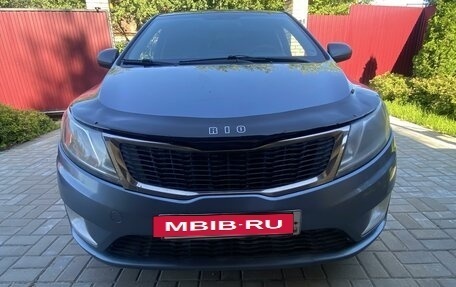 KIA Rio III рестайлинг, 2014 год, 805 000 рублей, 2 фотография