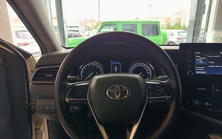 Toyota Camry, 2021 год, 2 990 000 рублей, 12 фотография