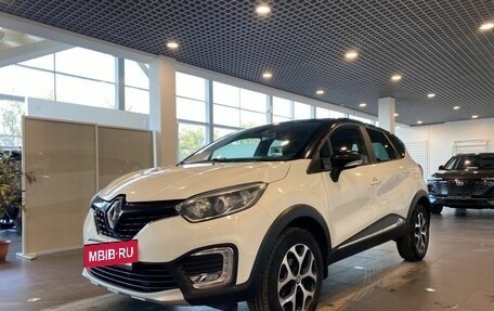 Renault Kaptur I рестайлинг, 2018 год, 1 190 000 рублей, 7 фотография