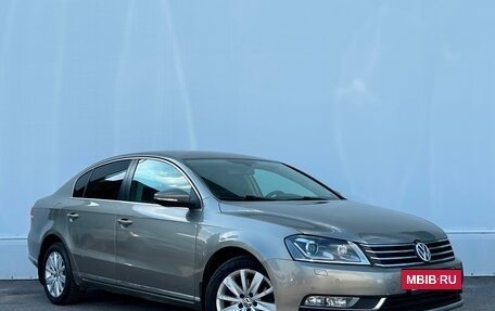 Volkswagen Passat B7, 2012 год, 1 245 200 рублей, 3 фотография