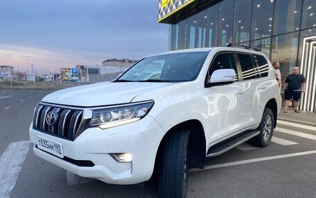 Toyota Land Cruiser Prado 150 рестайлинг 2, 2018 год, 4 555 000 рублей, 4 фотография