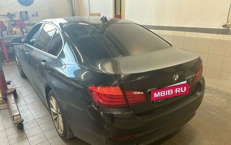 BMW 5 серия, 2012 год, 2 047 000 рублей, 13 фотография