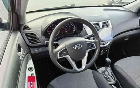 Hyundai Solaris II рестайлинг, 2013 год, 1 129 000 рублей, 17 фотография