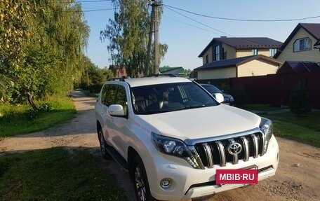 Toyota Land Cruiser Prado 150 рестайлинг 2, 2017 год, 4 850 000 рублей, 3 фотография