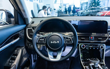 KIA Seltos I, 2024 год, 3 167 000 рублей, 12 фотография