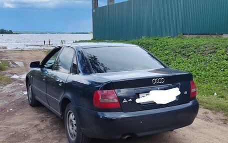 Audi A4, 1999 год, 500 000 рублей, 3 фотография