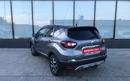 Renault Kaptur I рестайлинг, 2017 год, 1 655 000 рублей, 3 фотография