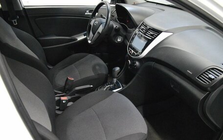 Hyundai Solaris II рестайлинг, 2013 год, 840 000 рублей, 12 фотография