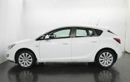 Opel Astra J, 2011 год, 550 000 рублей, 8 фотография