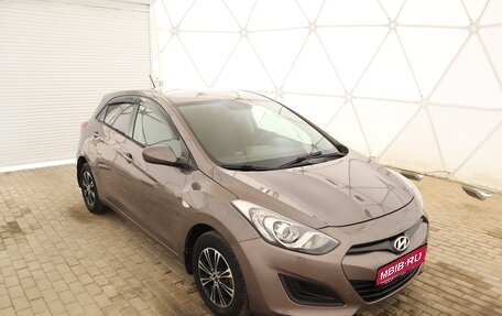 Hyundai i30 II рестайлинг, 2013 год, 1 097 000 рублей, 1 фотография