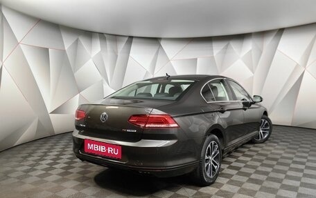 Volkswagen Passat B8 рестайлинг, 2017 год, 2 337 700 рублей, 2 фотография