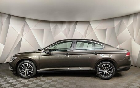 Volkswagen Passat B8 рестайлинг, 2017 год, 2 337 700 рублей, 5 фотография