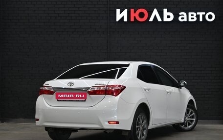 Toyota Corolla, 2013 год, 1 590 000 рублей, 7 фотография