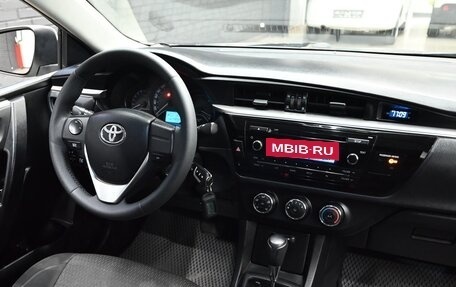 Toyota Corolla, 2013 год, 1 590 000 рублей, 12 фотография