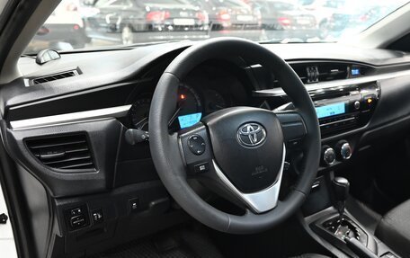 Toyota Corolla, 2013 год, 1 590 000 рублей, 13 фотография