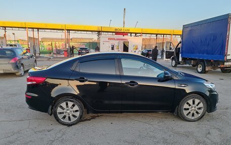 KIA Rio III рестайлинг, 2017 год, 1 000 000 рублей, 8 фотография