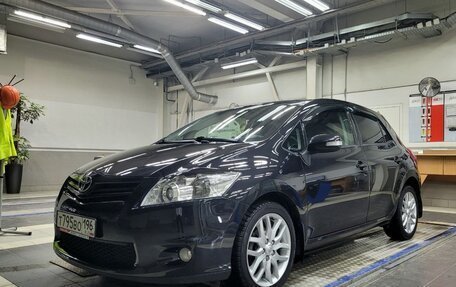 Toyota Auris II, 2011 год, 1 399 000 рублей, 3 фотография