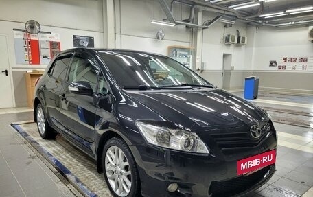 Toyota Auris II, 2011 год, 1 399 000 рублей, 14 фотография