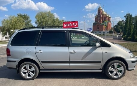 SEAT Alhambra II рестайлинг, 2001 год, 750 000 рублей, 4 фотография