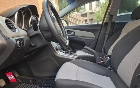 Chevrolet Cruze II, 2013 год, 950 000 рублей, 9 фотография