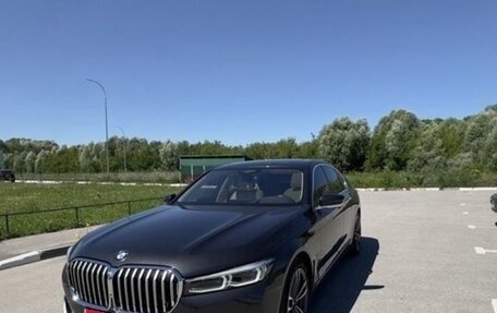 BMW 7 серия, 2019 год, 7 000 000 рублей, 1 фотография