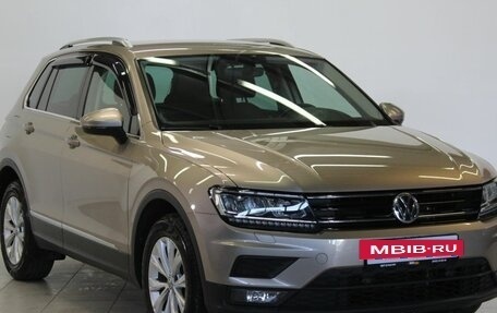 Volkswagen Tiguan II, 2018 год, 2 829 000 рублей, 5 фотография