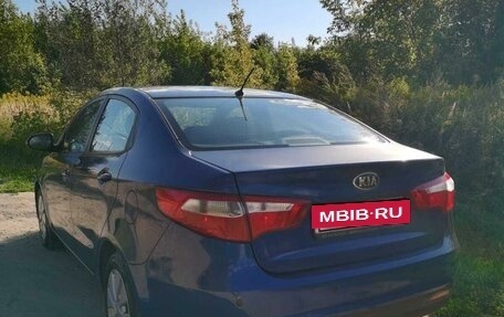 KIA Rio III рестайлинг, 2013 год, 910 000 рублей, 3 фотография