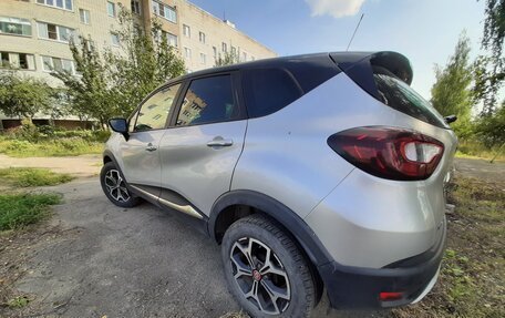 Renault Kaptur I рестайлинг, 2019 год, 1 599 000 рублей, 11 фотография