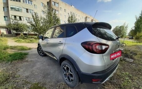 Renault Kaptur I рестайлинг, 2019 год, 1 599 000 рублей, 8 фотография