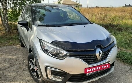 Renault Kaptur I рестайлинг, 2019 год, 1 599 000 рублей, 6 фотография