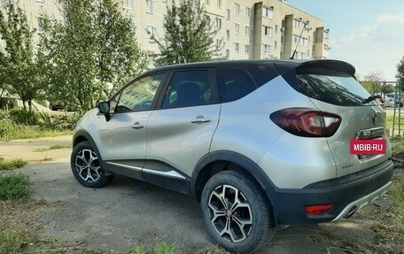 Renault Kaptur I рестайлинг, 2019 год, 1 599 000 рублей, 3 фотография