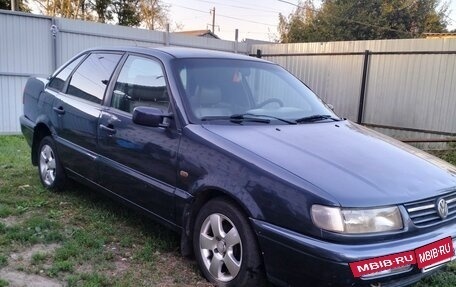 Volkswagen Passat B4, 1995 год, 194 000 рублей, 3 фотография