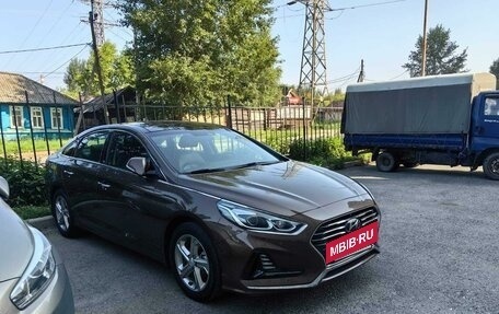 Hyundai Sonata VII, 2019 год, 2 400 000 рублей, 3 фотография