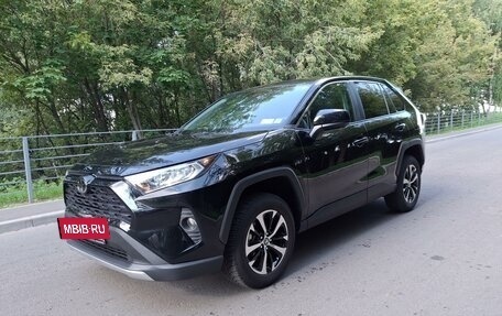 Toyota RAV4, 2022 год, 3 756 000 рублей, 5 фотография