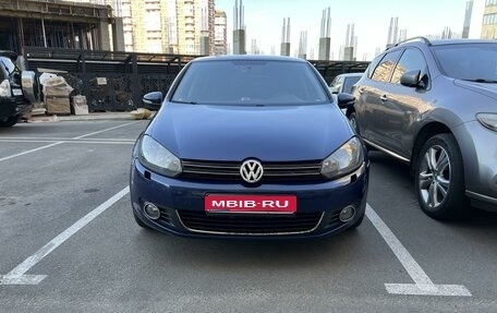 Volkswagen Golf VI, 2011 год, 750 000 рублей, 1 фотография