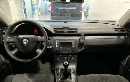 Volkswagen Passat B6, 2006 год, 499 900 рублей, 5 фотография