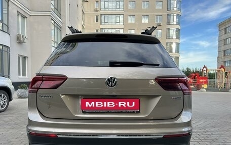 Volkswagen Tiguan II, 2018 год, 2 700 000 рублей, 8 фотография