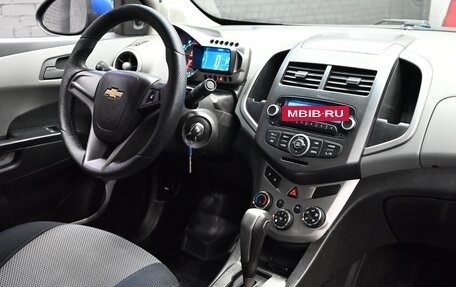 Chevrolet Aveo III, 2013 год, 900 000 рублей, 13 фотография