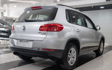 Volkswagen Tiguan I, 2015 год, 1 850 000 рублей, 4 фотография