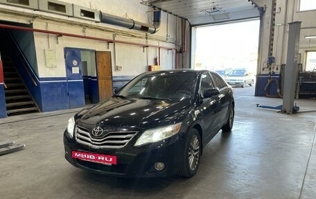 Toyota Camry, 2011 год, 1 400 000 рублей, 2 фотография