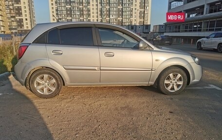 KIA Rio II, 2011 год, 700 000 рублей, 4 фотография