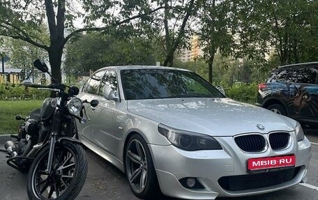 BMW 5 серия, 2005 год, 1 780 000 рублей, 1 фотография