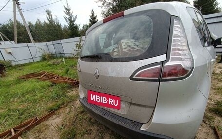 Renault Scenic III, 2013 год, 390 000 рублей, 3 фотография