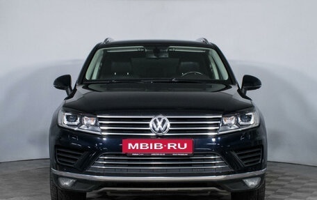 Volkswagen Touareg III, 2016 год, 3 200 000 рублей, 2 фотография