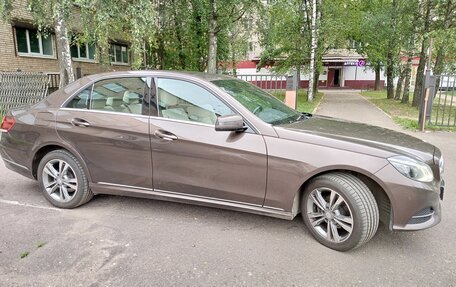 Mercedes-Benz E-Класс, 2014 год, 2 450 000 рублей, 7 фотография